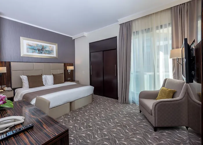 One-Bedroom King Suite